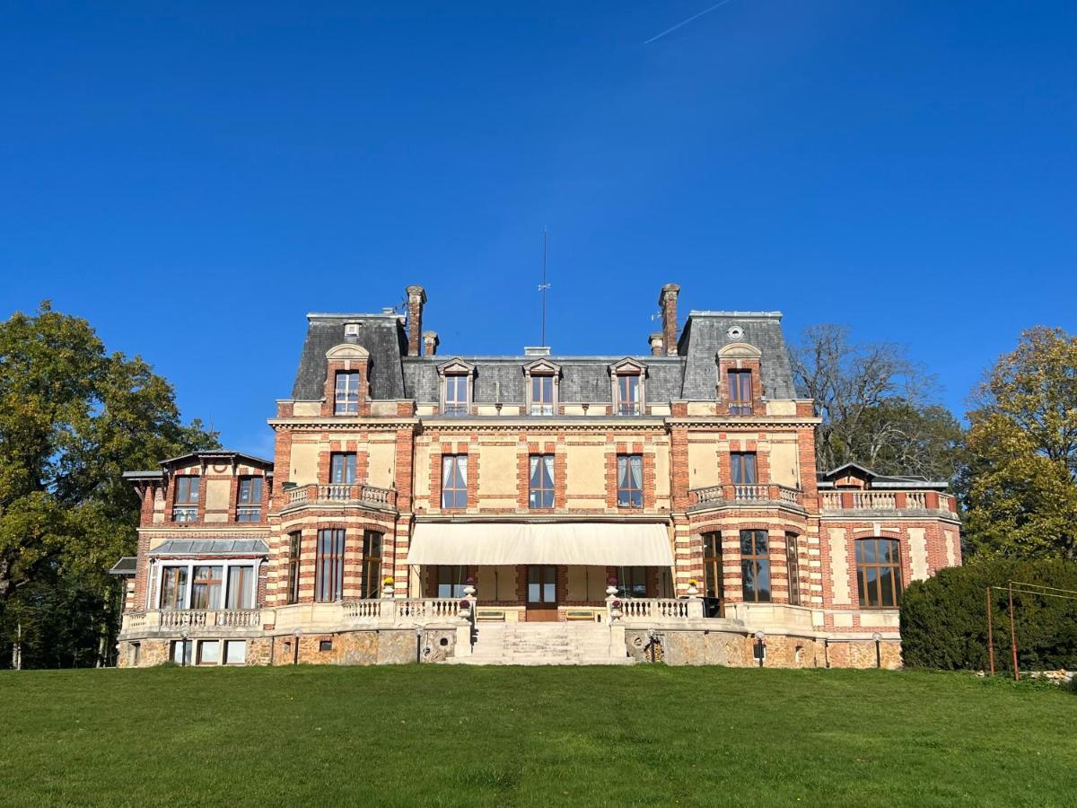 Chateau De Crenille Chaumes-en-Brie Екстер'єр фото