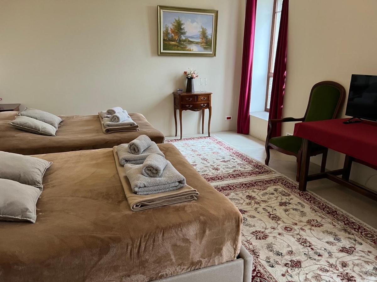 Chateau De Crenille Chaumes-en-Brie Екстер'єр фото