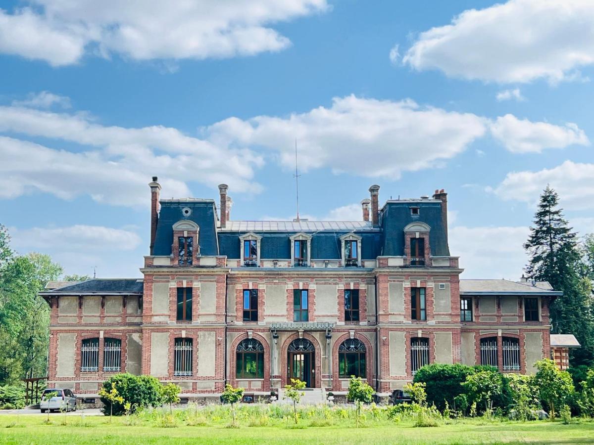 Chateau De Crenille Chaumes-en-Brie Екстер'єр фото