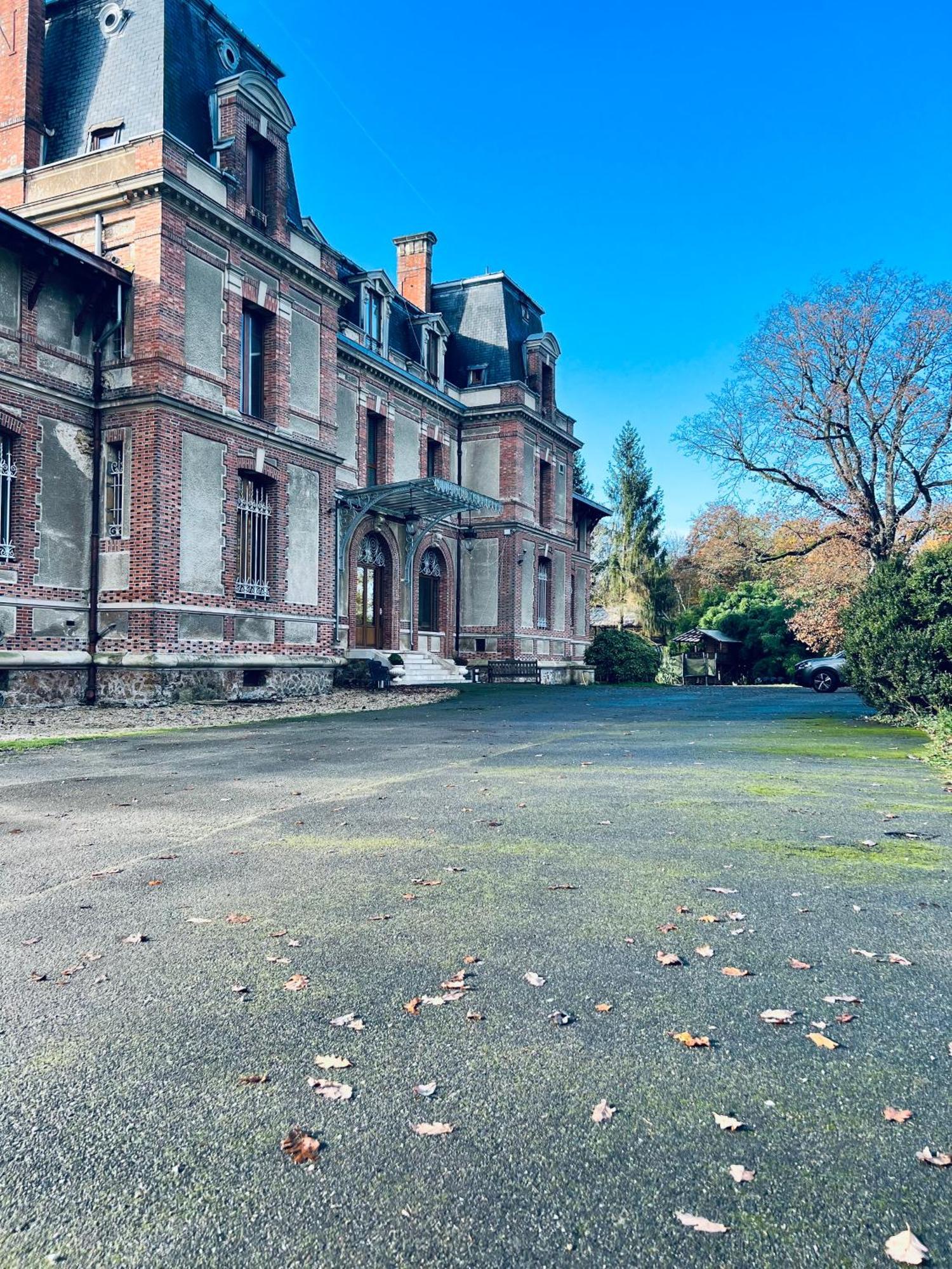 Chateau De Crenille Chaumes-en-Brie Екстер'єр фото