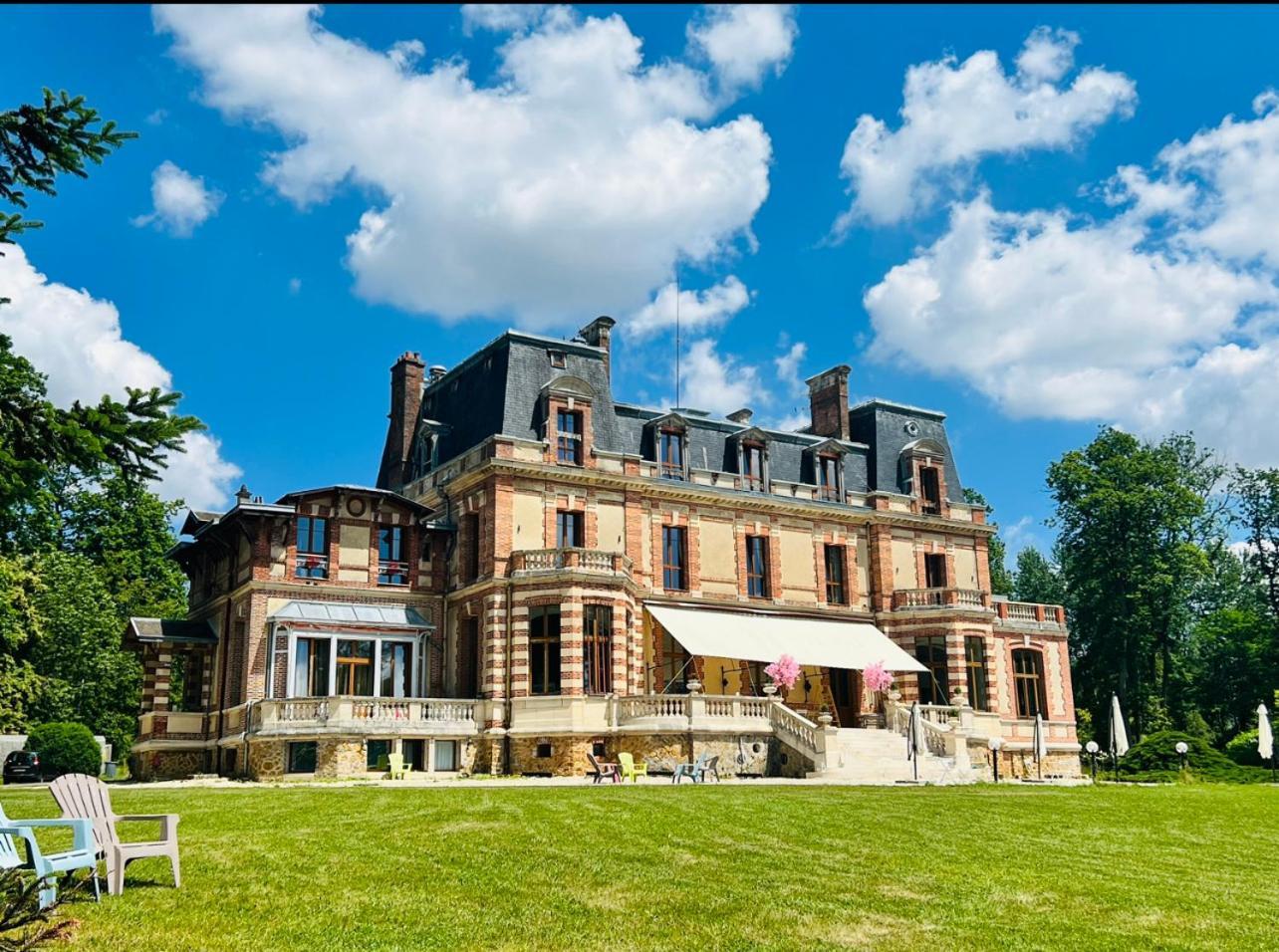 Chateau De Crenille Chaumes-en-Brie Екстер'єр фото